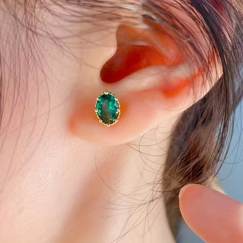 Zielone owalne kolczyki