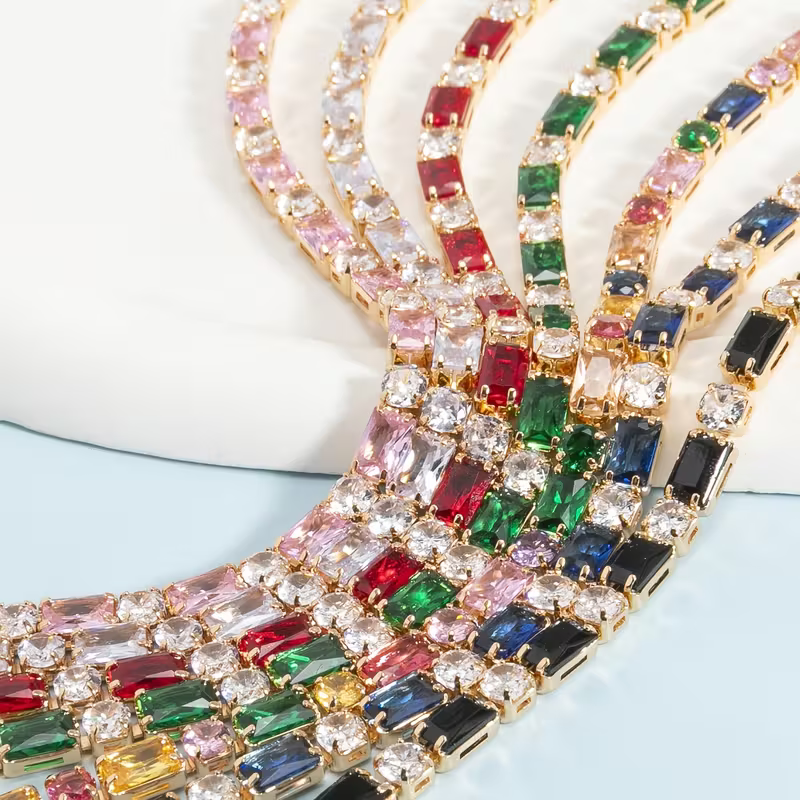 Bransoletka szmaragdowego blasku