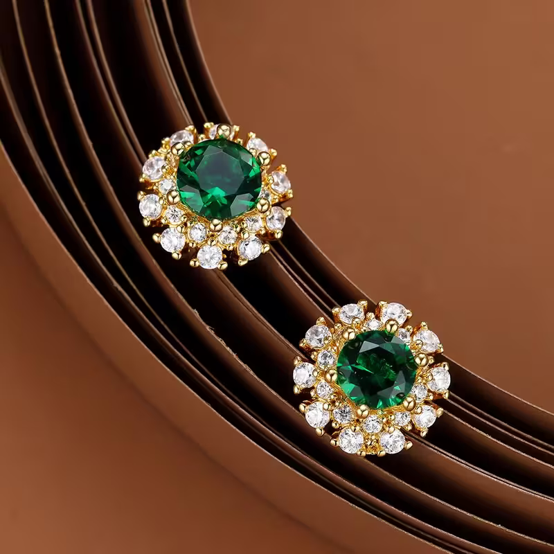 Królewskie kolczyki z aureolą