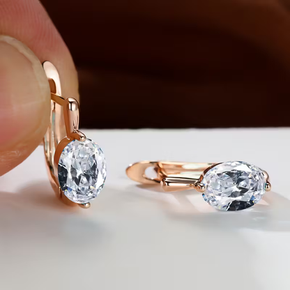 Owalne kolczyki świecące