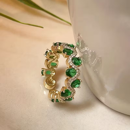 Pierścionek z koroną